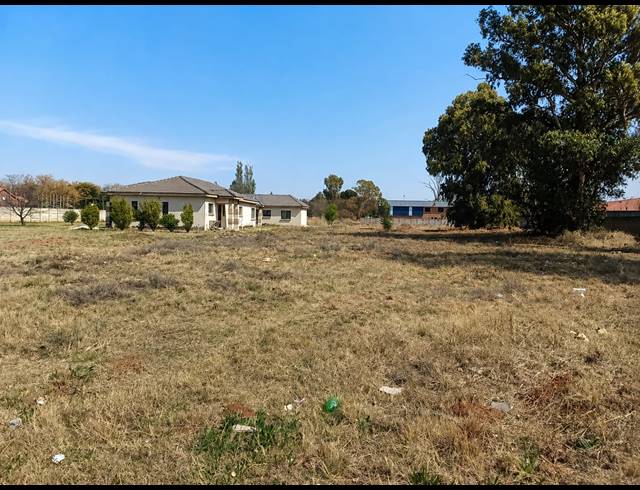 2,032M² VACANT LAND FOR SALE IN HENLEY ON KLIP